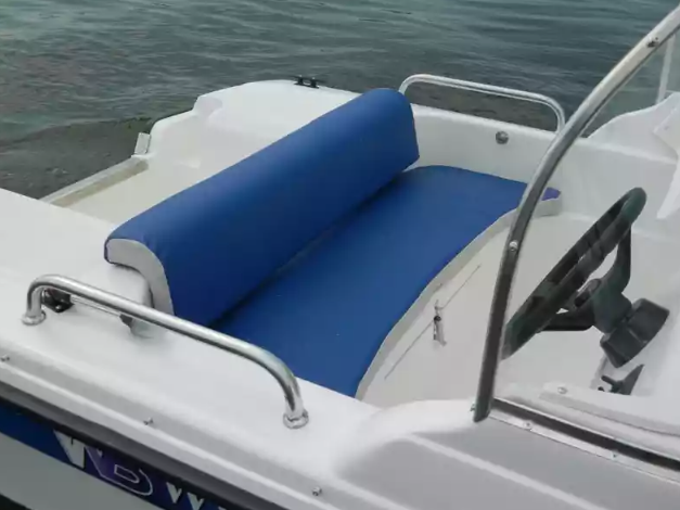 Стеклопластиковый катер Wyatboat-430 DCM (тримаран) в Назрани