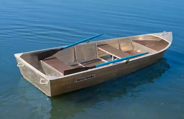 Алюминиевая лодка Вятка-Профи 32 в Назрани