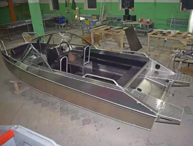 Алюминиевый катер Неман-500 DC (без покраски) в Назрани