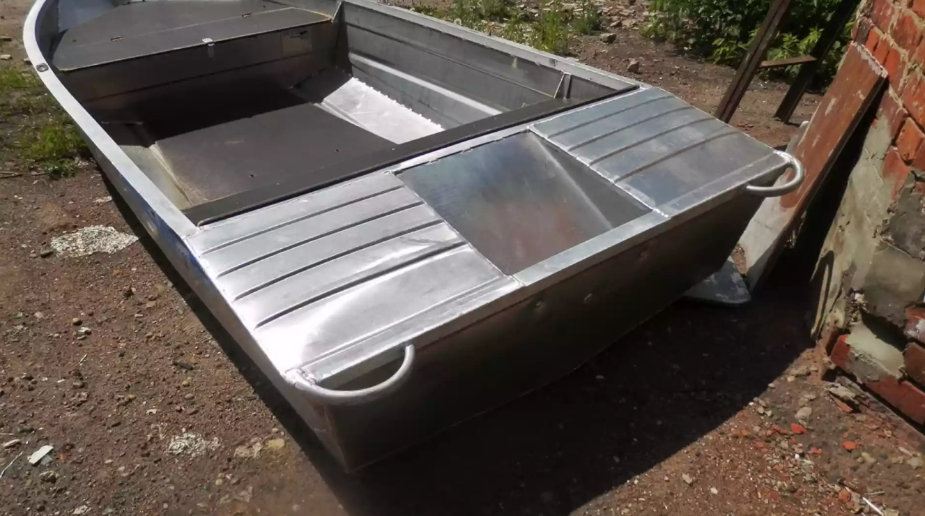 Алюминиевая лодка Вятка-Профи Вариант в Назрани