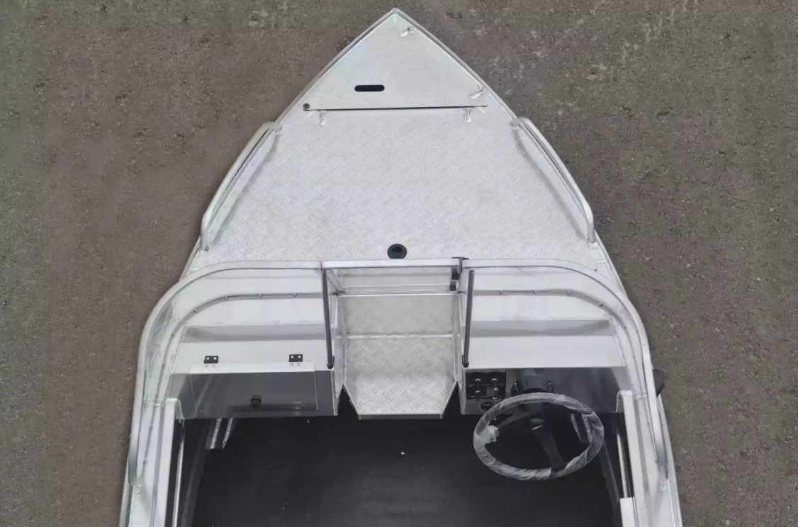 Алюминиевая лодка  Neman-400 PRO в Назрани