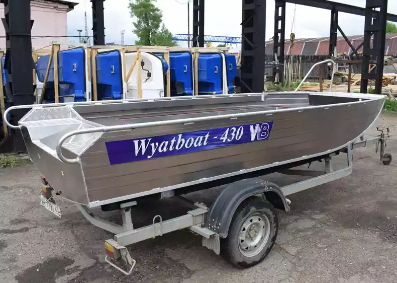 Алюминиевая лодка  Wyatboat-430 Master в Назрани