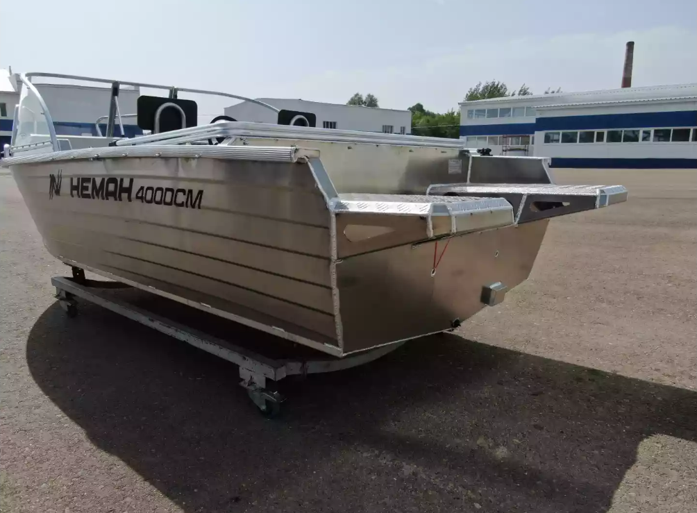 Алюминиевая лодка  Неман-400 DCM NEW в Назрани