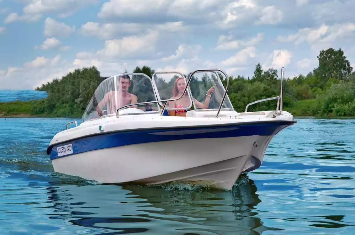 Стеклопластиковый катер Neman-530 Open в Назрани