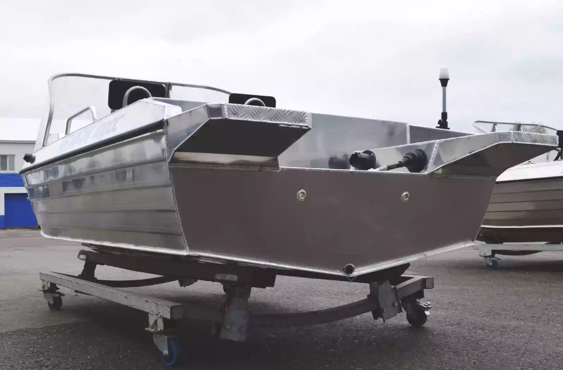 Алюминиевая лодка  Neman-400 DC в Назрани