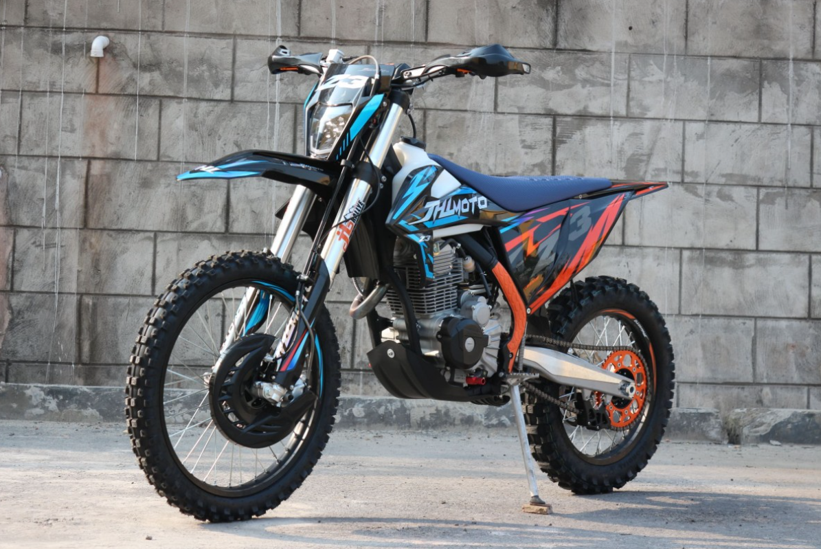 Мотоцикл JHLMOTO JHL Z3 CB250 (172FMM-3A) в Назрани