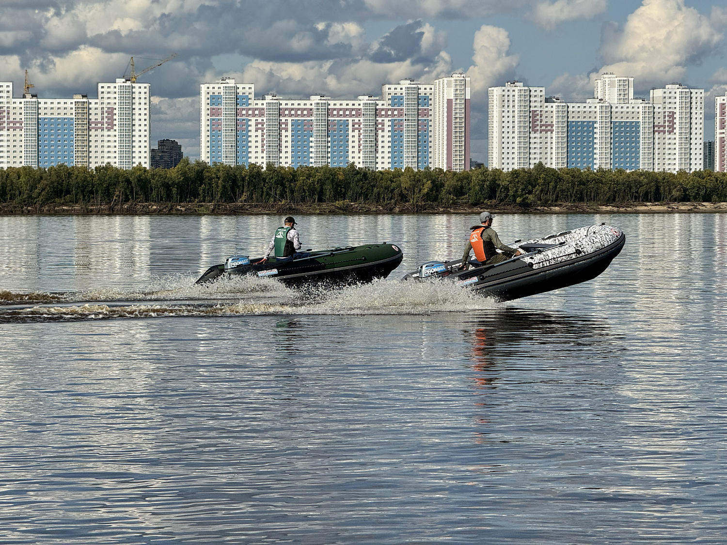 Лодка MISHIMO BIG FLOOR 440 в Назрани