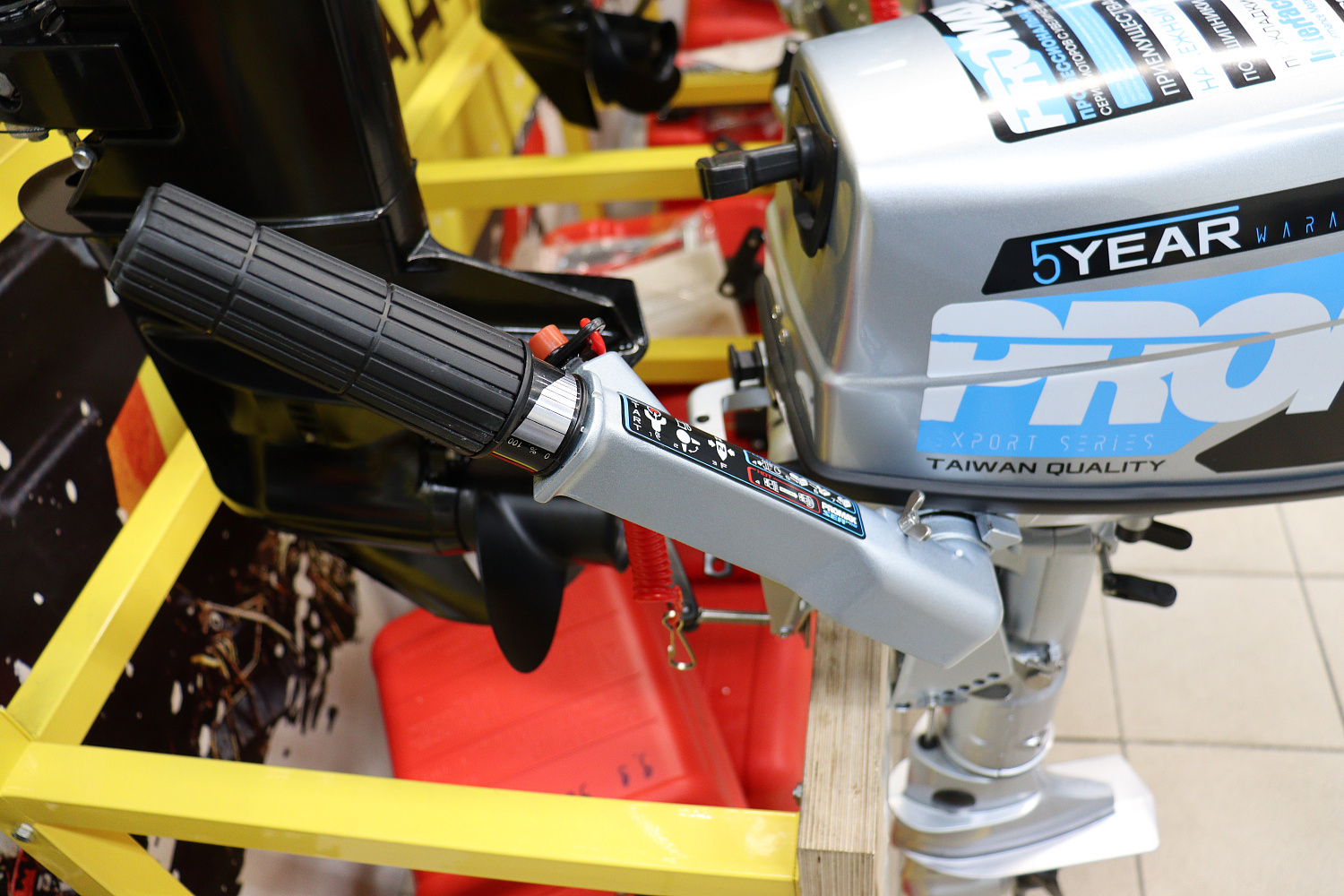 Лодочный мотор PROMAX SP5FHS (внешний бак 12 л) в Назрани