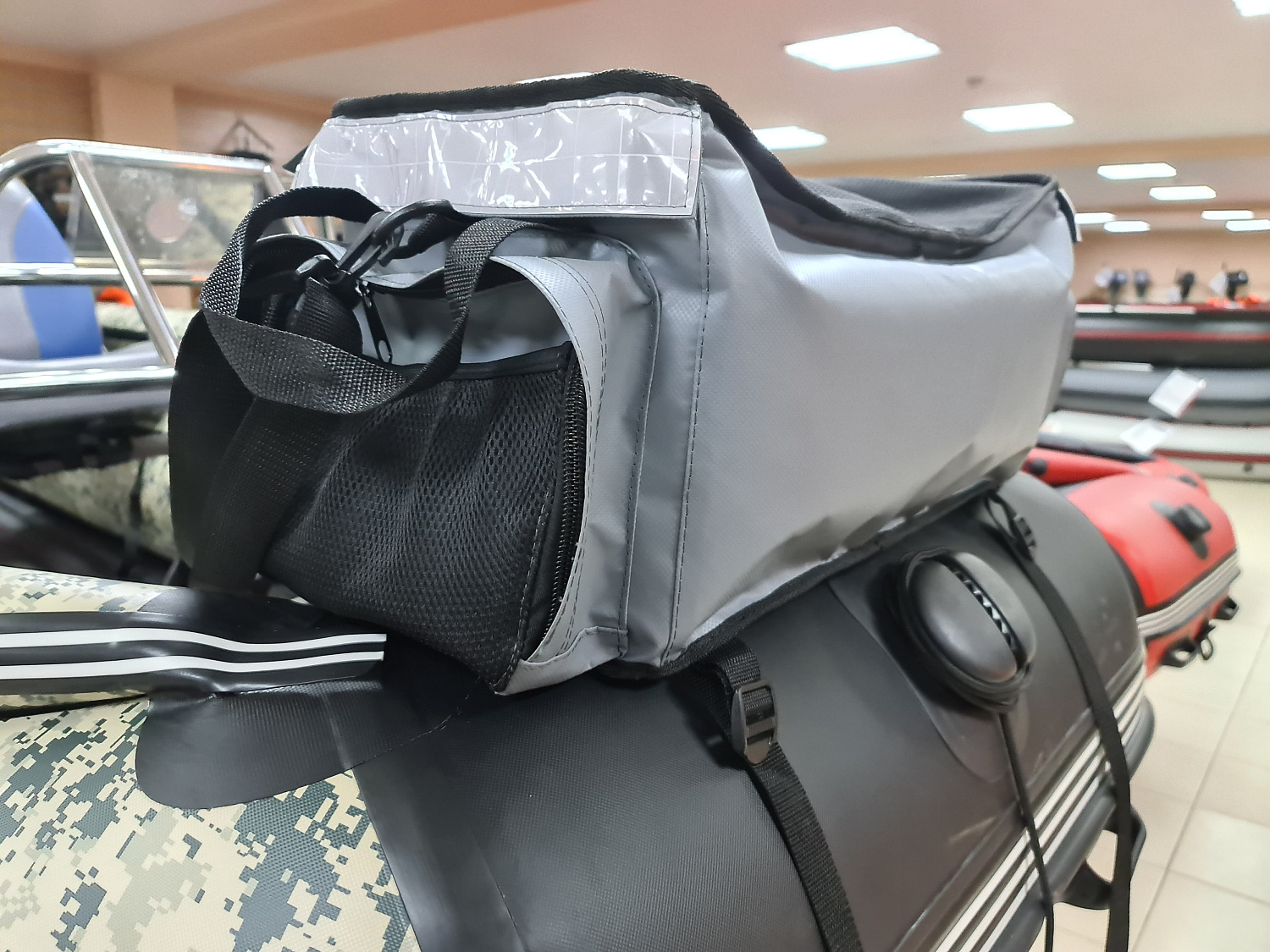 СУМКА ЛЮКС НА БАЛЛОН ДЛЯ ЛОДОК ПВХ 50Х25Х25 СМ в Назрани