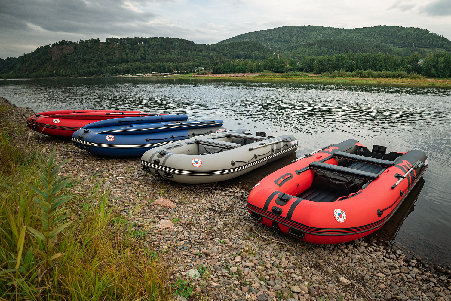 Лодка MISHIMO RIVER FJET PRO 430  под водомет в Назрани