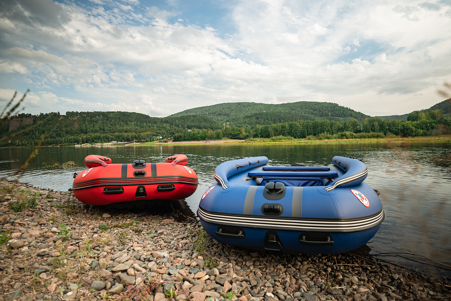 Лодка MISHIMO RIVER FJET PRO 430  под водомет в Назрани