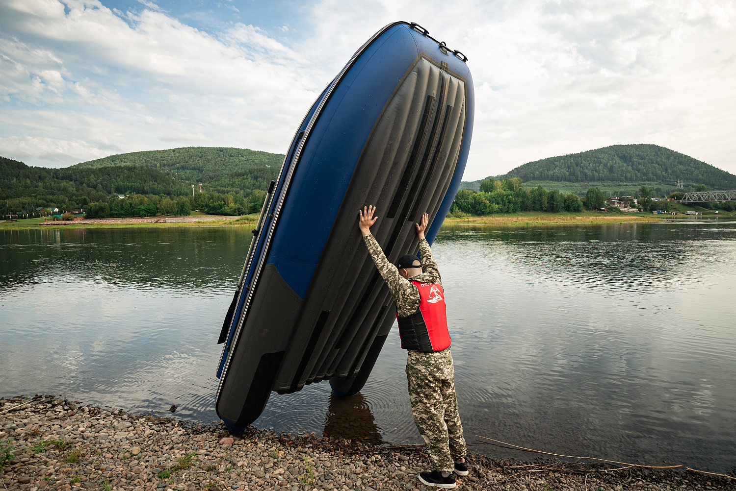 Лодка MISHIMO RIVER FJET PRO 430  под водомет в Назрани