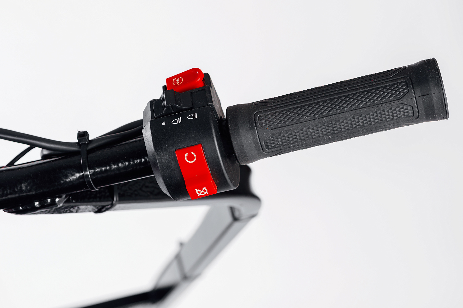 МОТОБУКСИРОВЩИК IKUDZO LONG 2.0 1700/500 EKR20 в Назрани