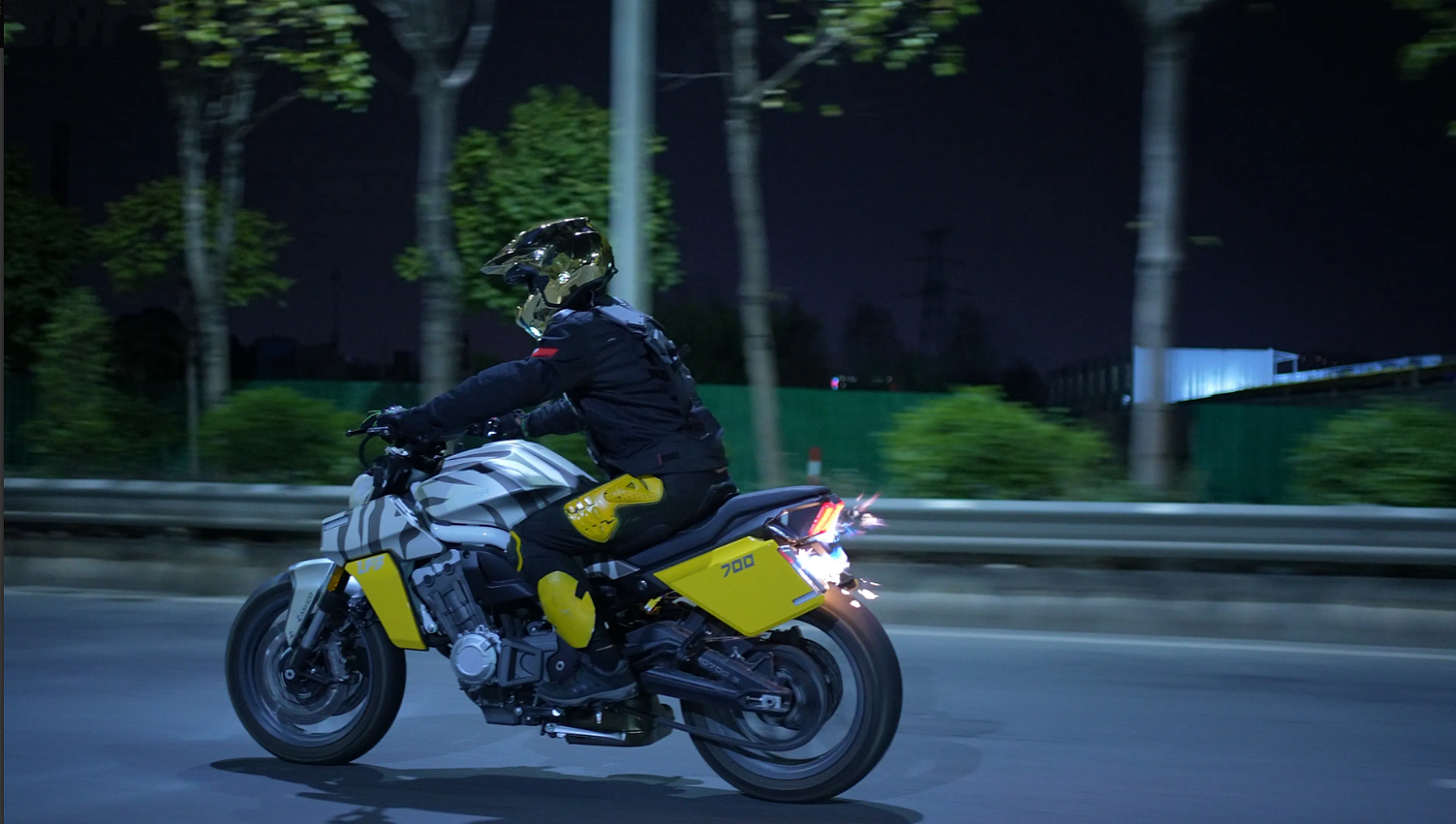 Мотоцикл Benda LFS 700 в Назрани