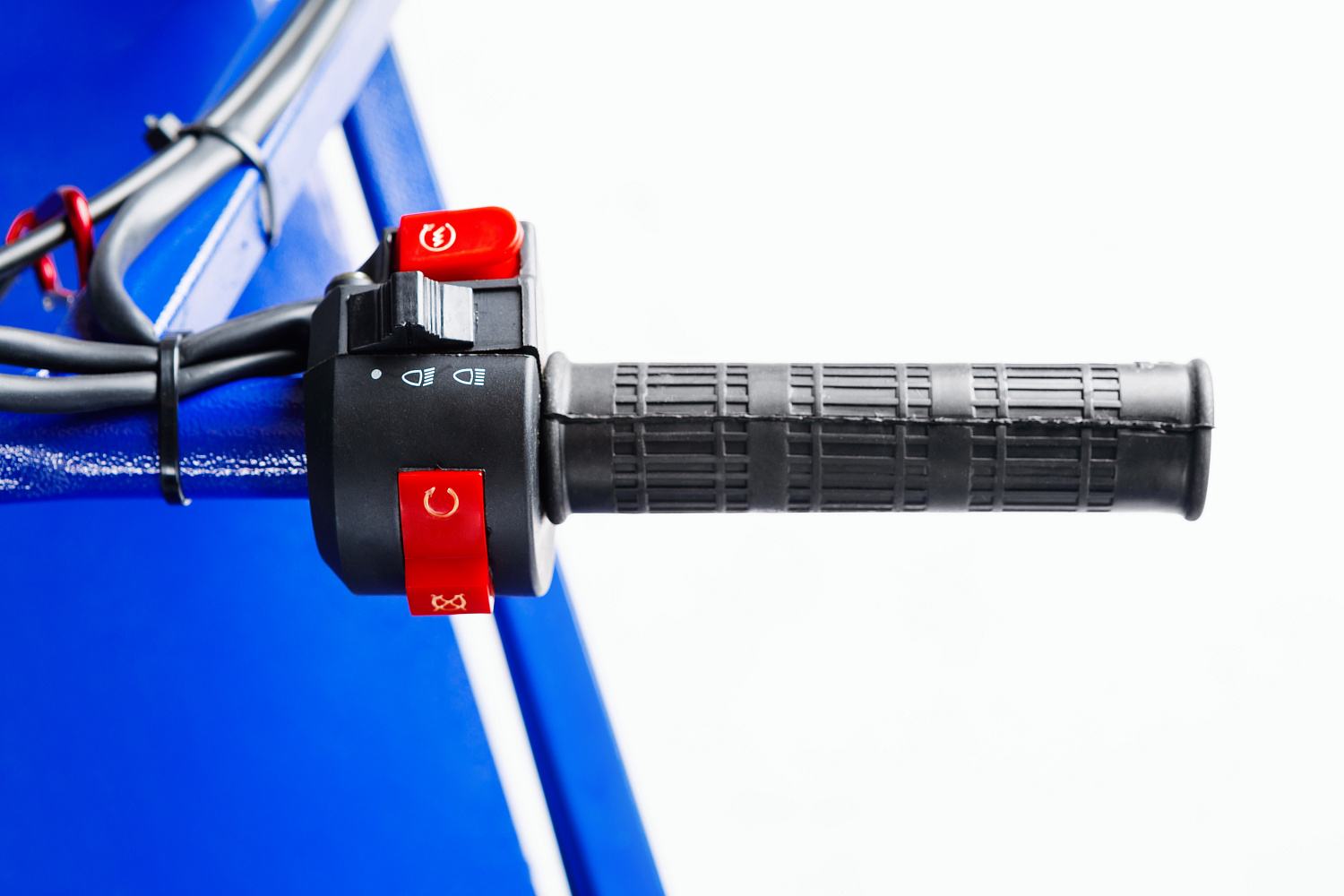 МОТОБУКСИРОВЩИК SNOW DOG 15 л.с. в Назрани