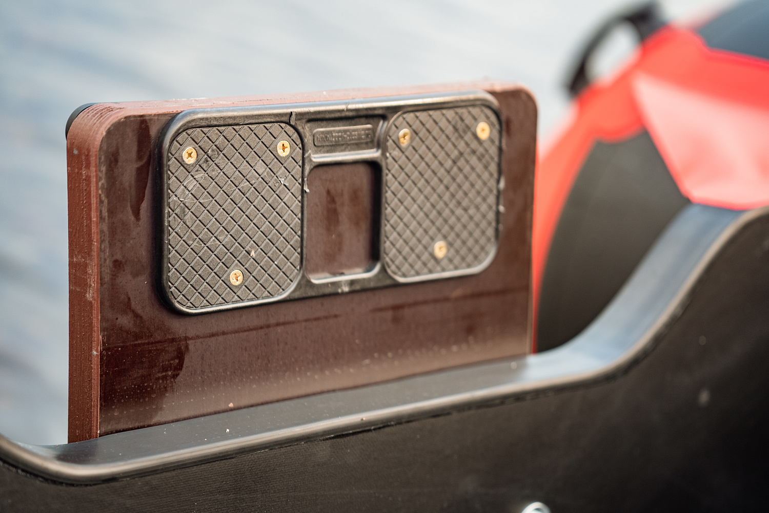 Лодка MISHIMO RIVER FJET PRO 430  под водомет в Назрани